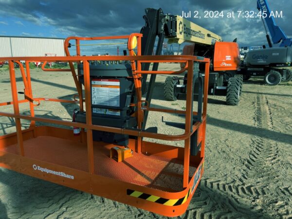 2024 JLG 660SJ