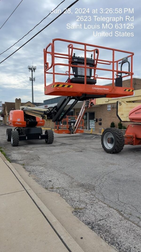 2024 JLG 660SJ
