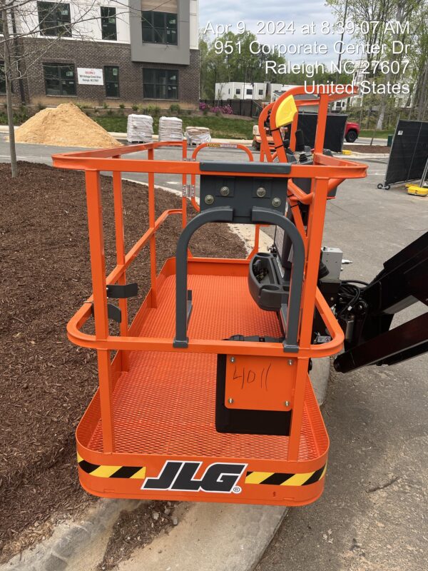 2024 JLG 860SJ