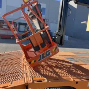 2024 JLG E450AJ