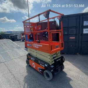 2024 JLG ES1932