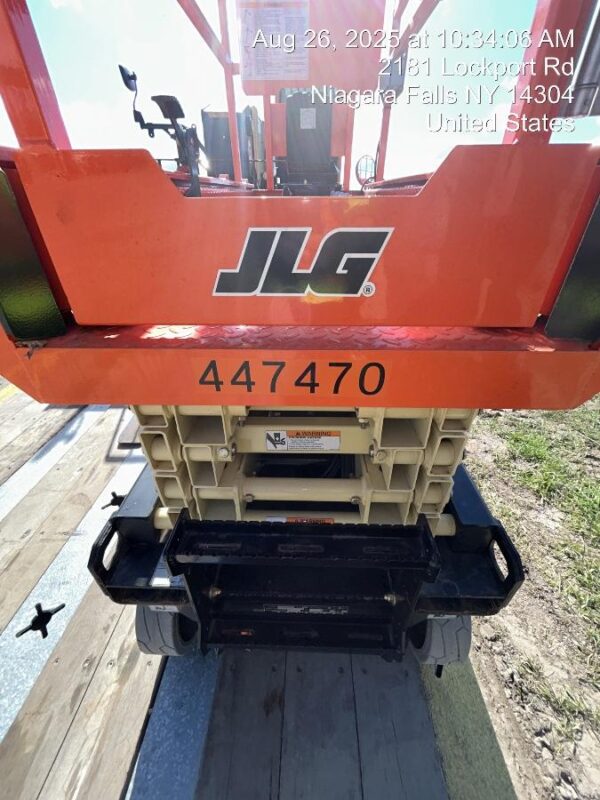 2024 JLG ES1932