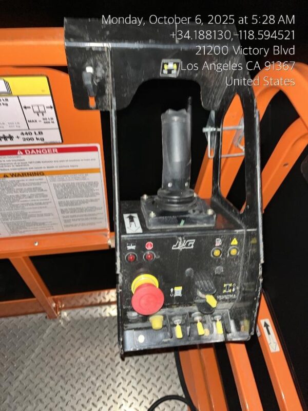 2024 JLG RT4394