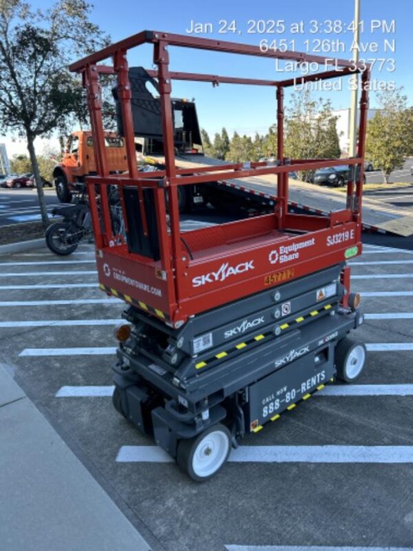 2024 SKYJACK SJ3219