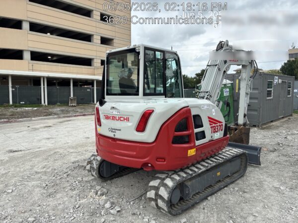 2024 TAKEUCHI TB370CR