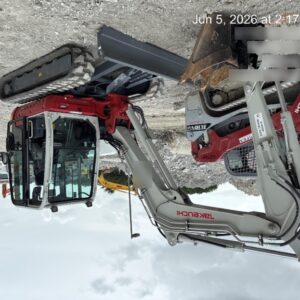 2024 TAKEUCHI TB370CR