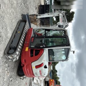 2024 TAKEUCHI TB370CR