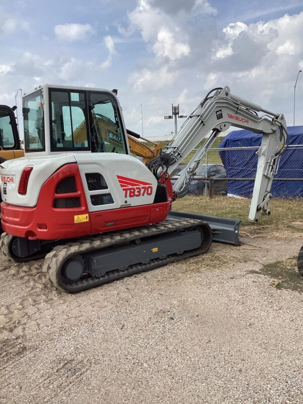 2024 TAKEUCHI TB370CR 2024 TAKEUCHI TB370CR