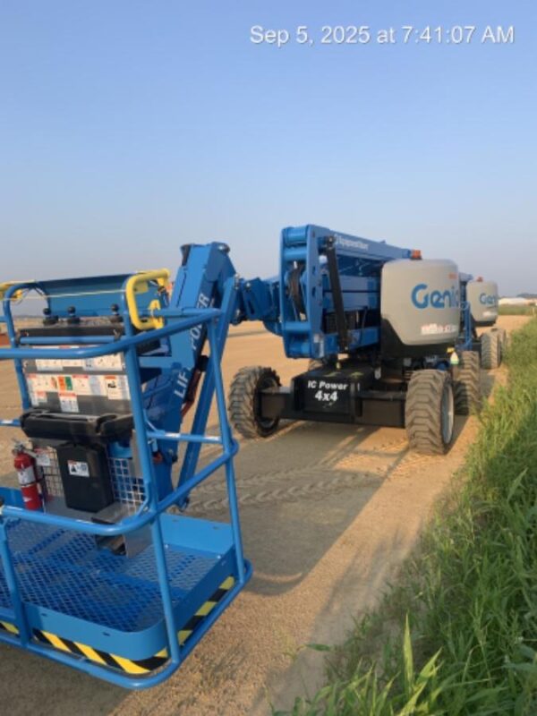 2025 GENIE Z-45 XC 2025 GENIE Z-45 XC