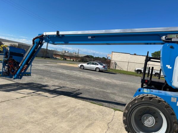 2025 GENIE Z-80/60