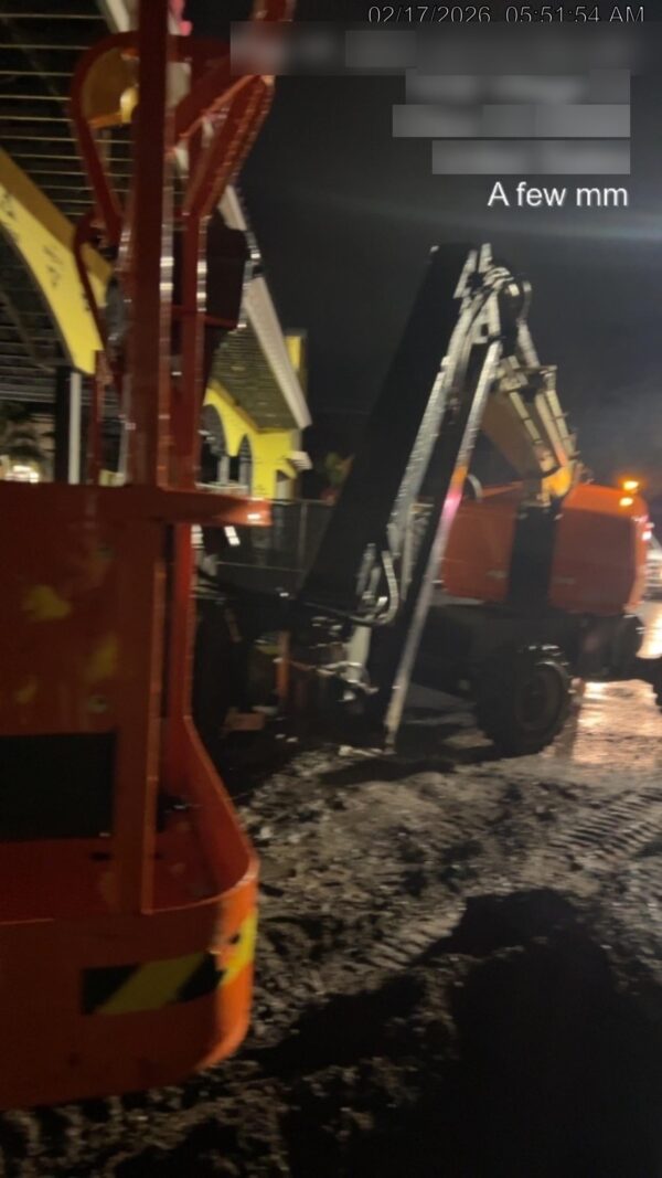 2025 JLG 460SJ