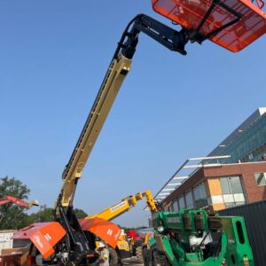 2025 JLG 660SJ