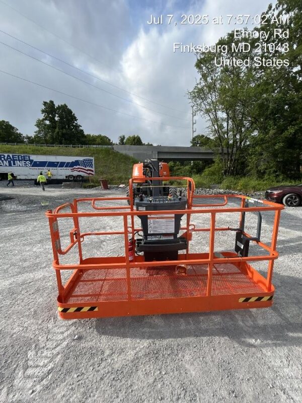 2025 JLG 660SJ