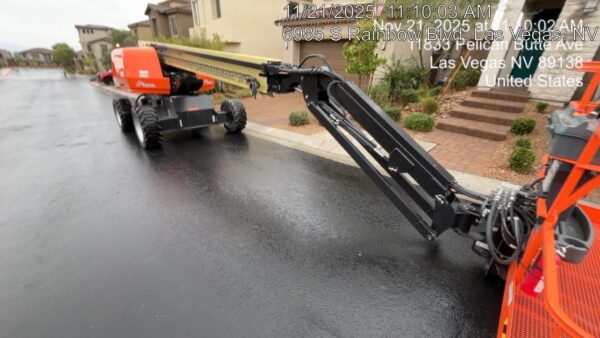 2025 JLG 660SJ