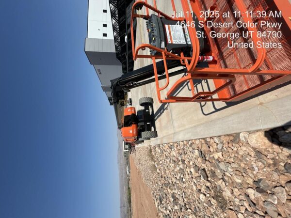 2025 JLG 660SJ