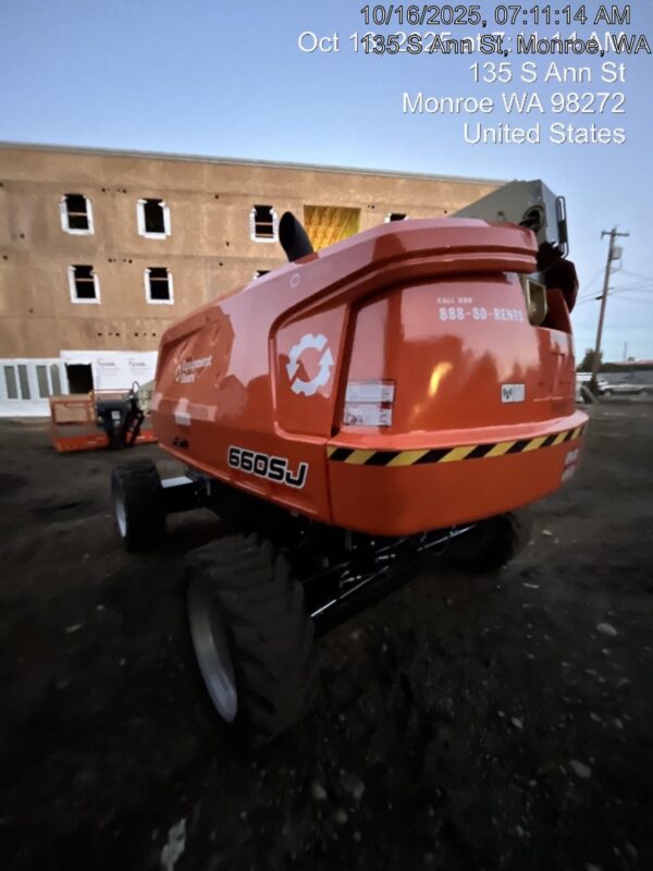 2025 JLG 660SJ