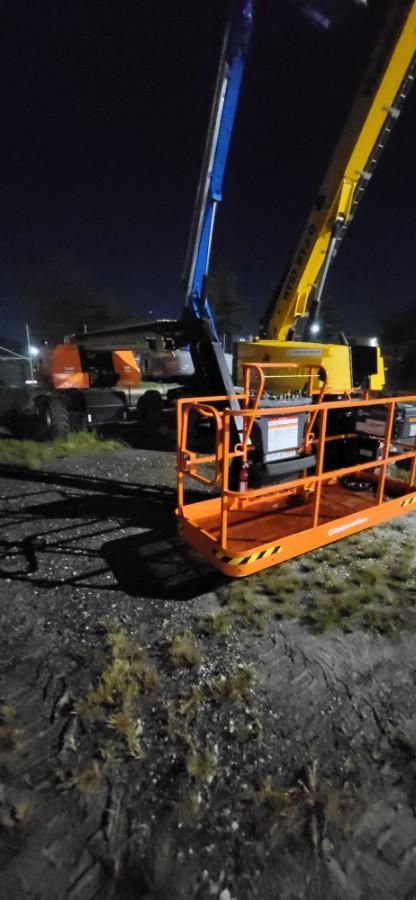 2025 JLG 660SJ
