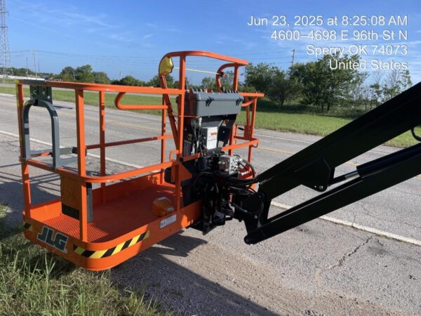 2025 JLG 660SJ