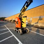 2025 JLG E300AJP