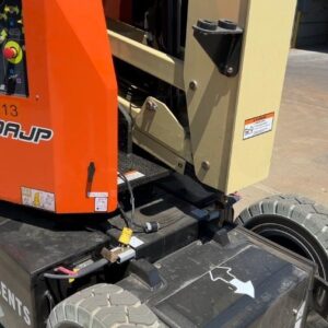 2025 JLG E300AJP