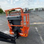 2025 JLG E300AJP
