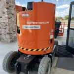 2025 JLG E300AJP