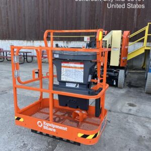 2025 JLG E300AJP