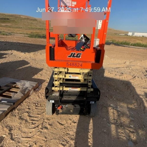 2025 JLG ES1932