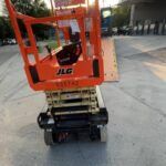 2025 JLG ES1932