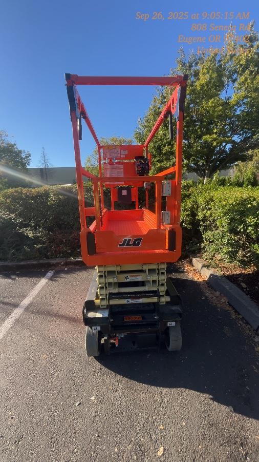 2025 JLG ES1932