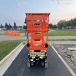 2025 JLG ES1932