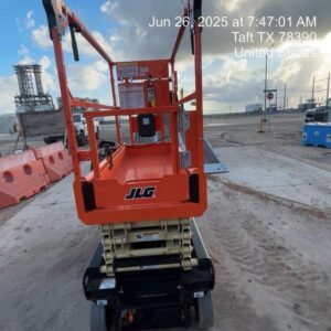2025 JLG ES1932