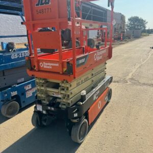 2025 JLG ES1932