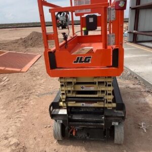 2025 JLG ES1932