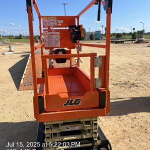2025 JLG ES1932