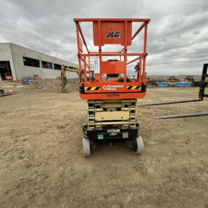 2025 JLG ES3246