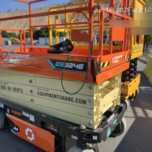 2025 JLG ES3246