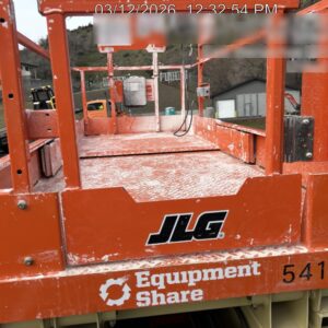 2025 JLG ES3246