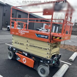 2025 JLG ES3246