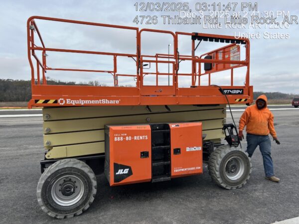2025 JLG RT4394