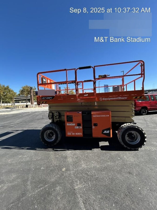 2025 JLG RT4394