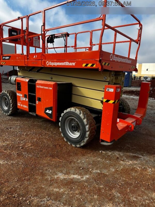 2025 JLG RT4394