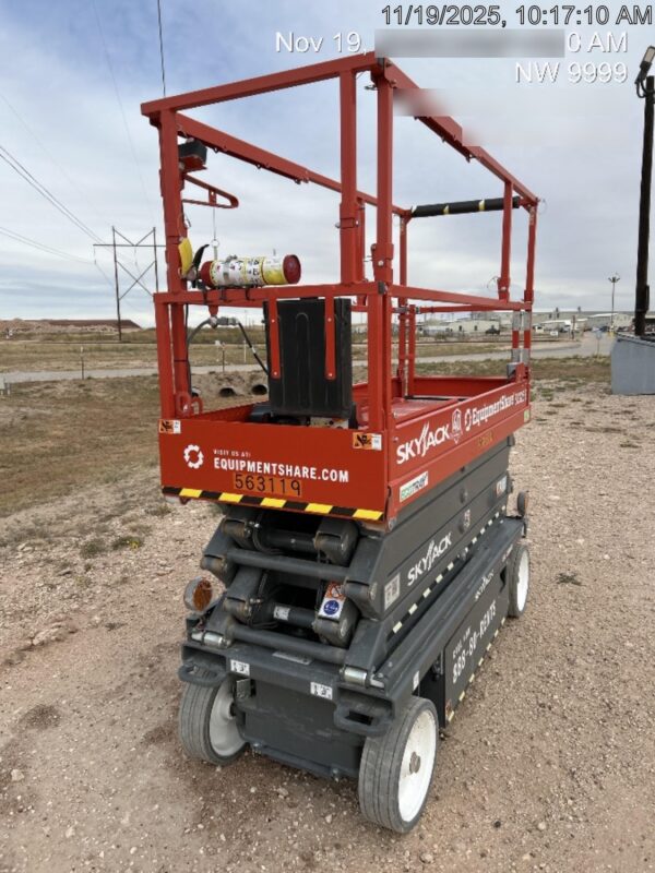 2025 SKYJACK SJ3226