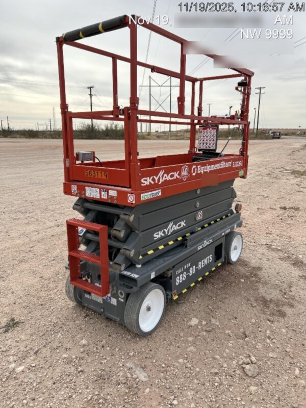 2025 SKYJACK SJ3226