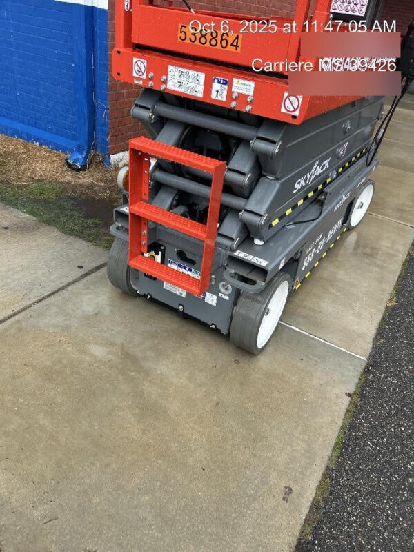 2025 SKYJACK SJ3226
