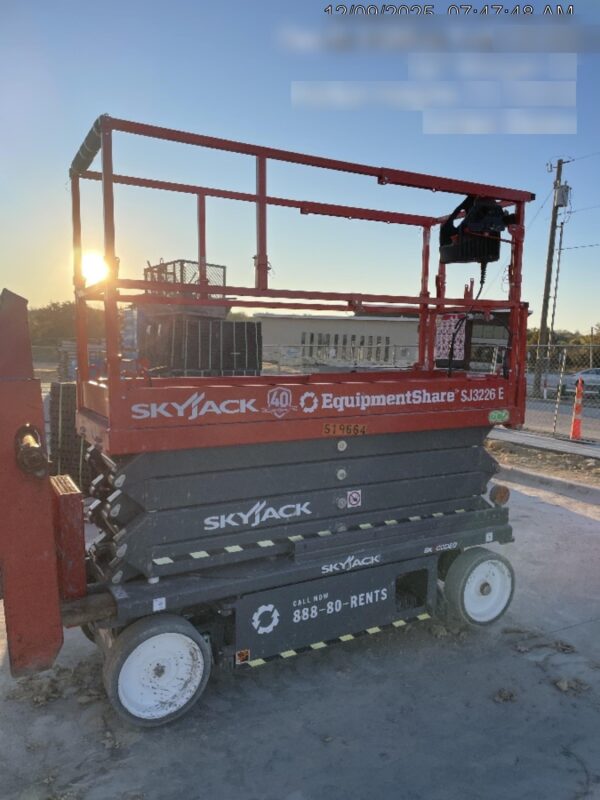 2025 SKYJACK SJ3226