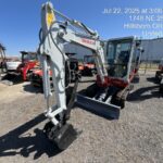 2025 TAKEUCHI TB235-2CR